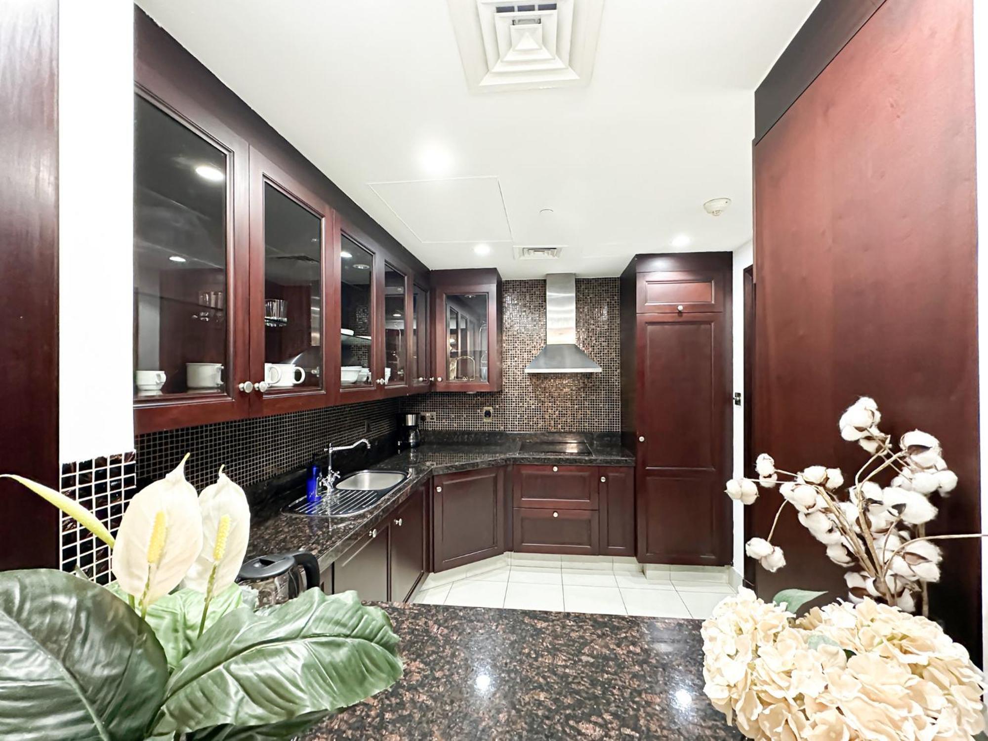 Appartement Trophy 2Br Aladdin Estate W Burj Khalifa View à Dubaï Extérieur photo